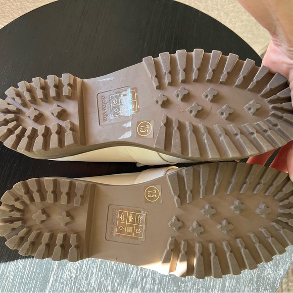 Dolce Vita leather loafers. White, size 7.5. - Picture 6 of 6